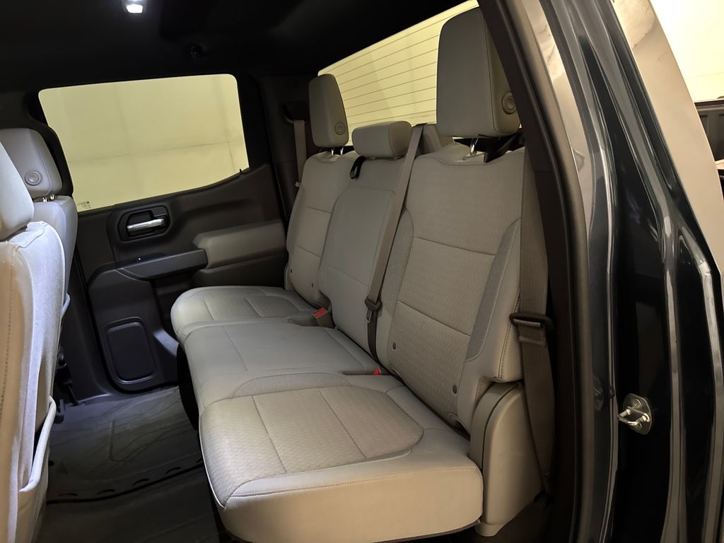 2021 Shadow Gray Metallic Chevrolet Silverado 1500 LT 4X4 Truck