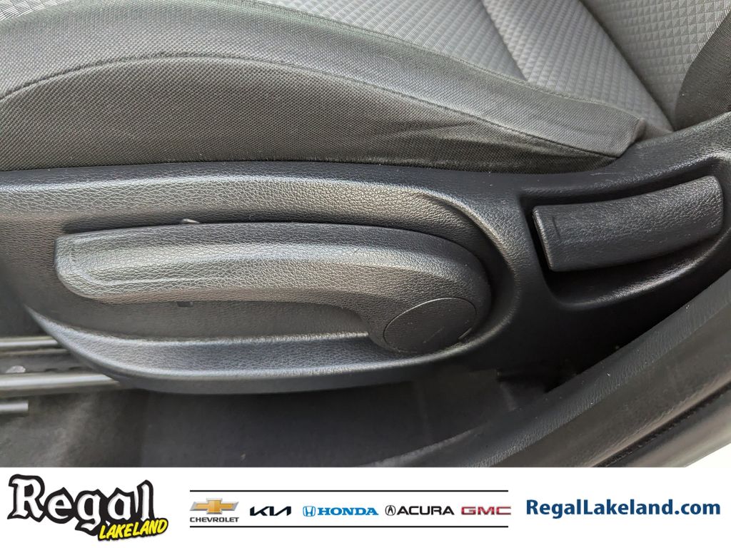 used 2024 Kia Soul car, priced at $14,892