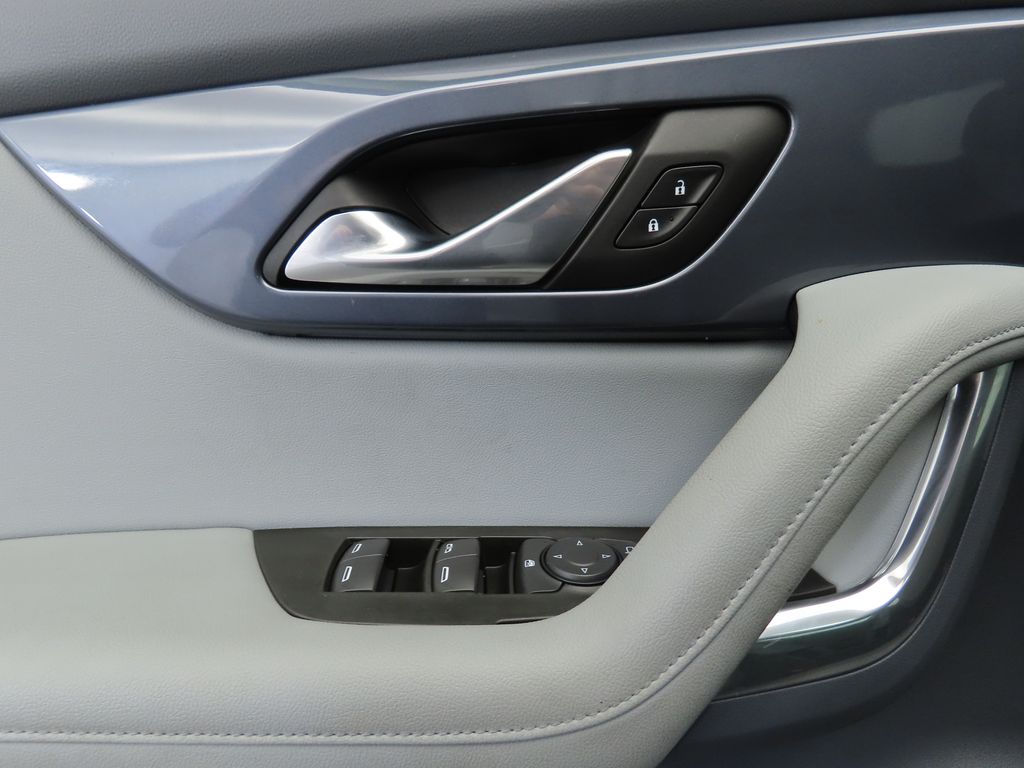 Thumbnail: 2021 Chevrolet Blazer - 21