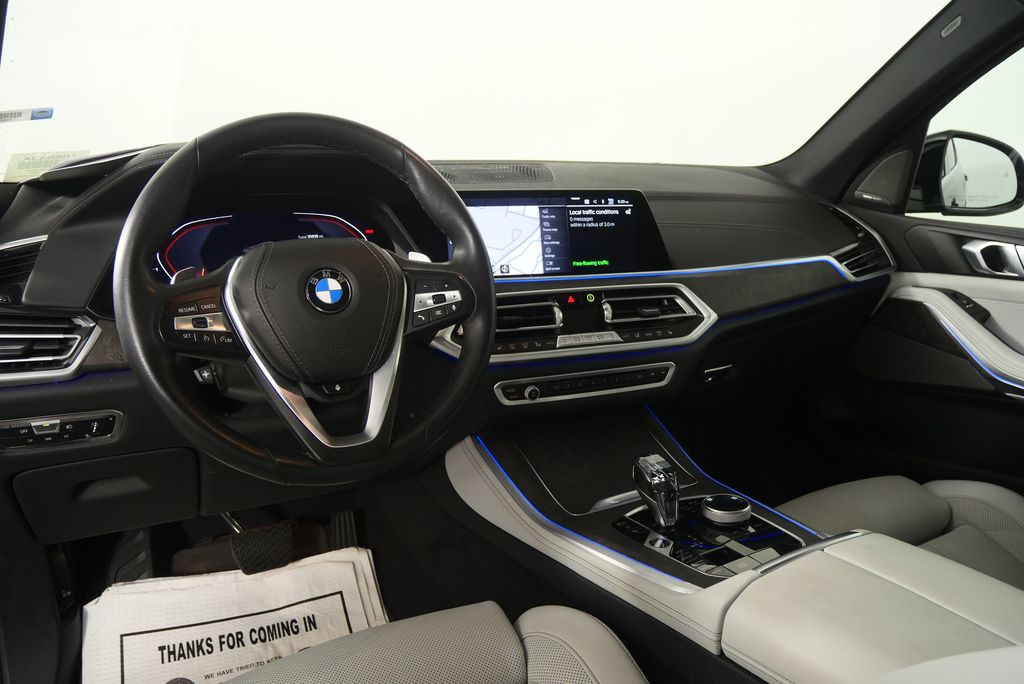 Thumbnail: 2023 BMW X5 - 17