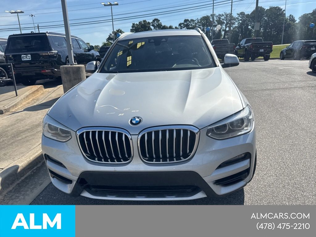 Used 2020 Silver BMW sDrive30i image 3