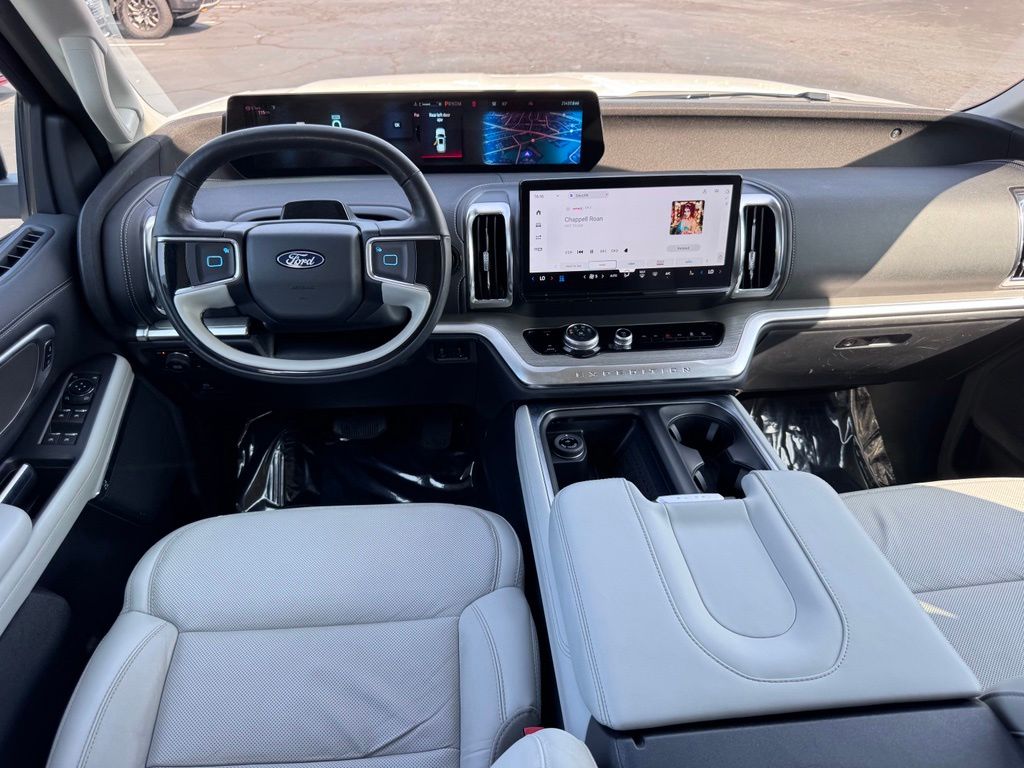 FordExpedition Max6