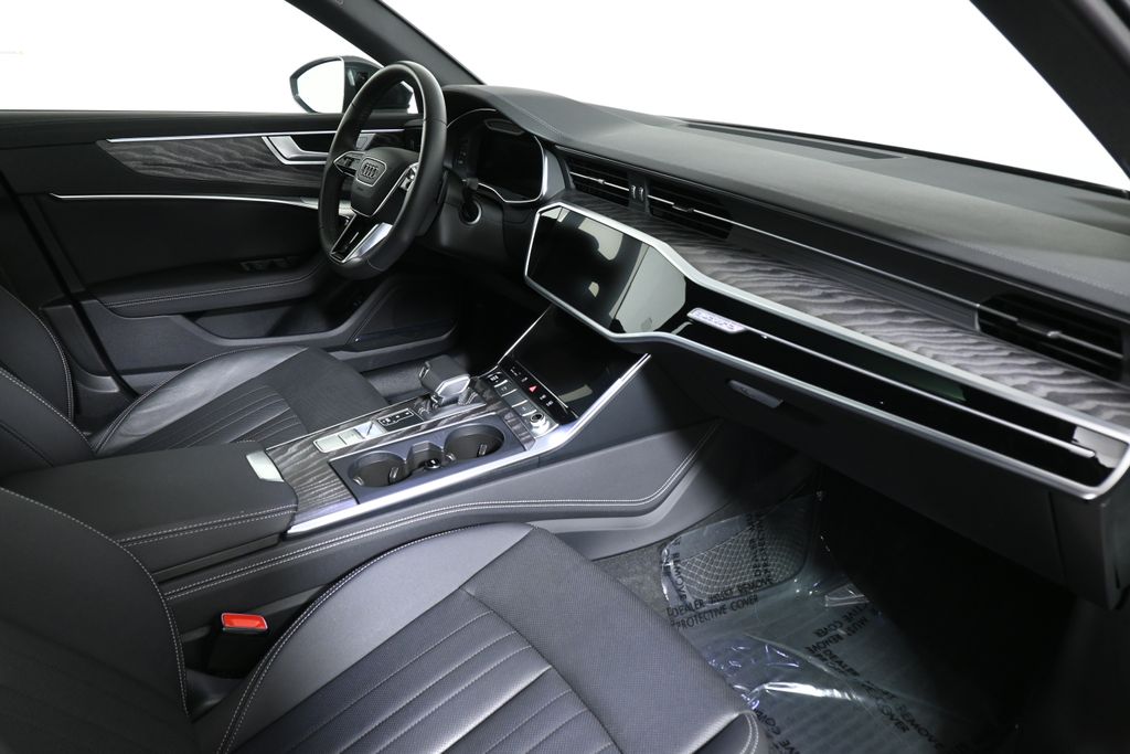 Thumbnail: 2025 Audi A6 - 26