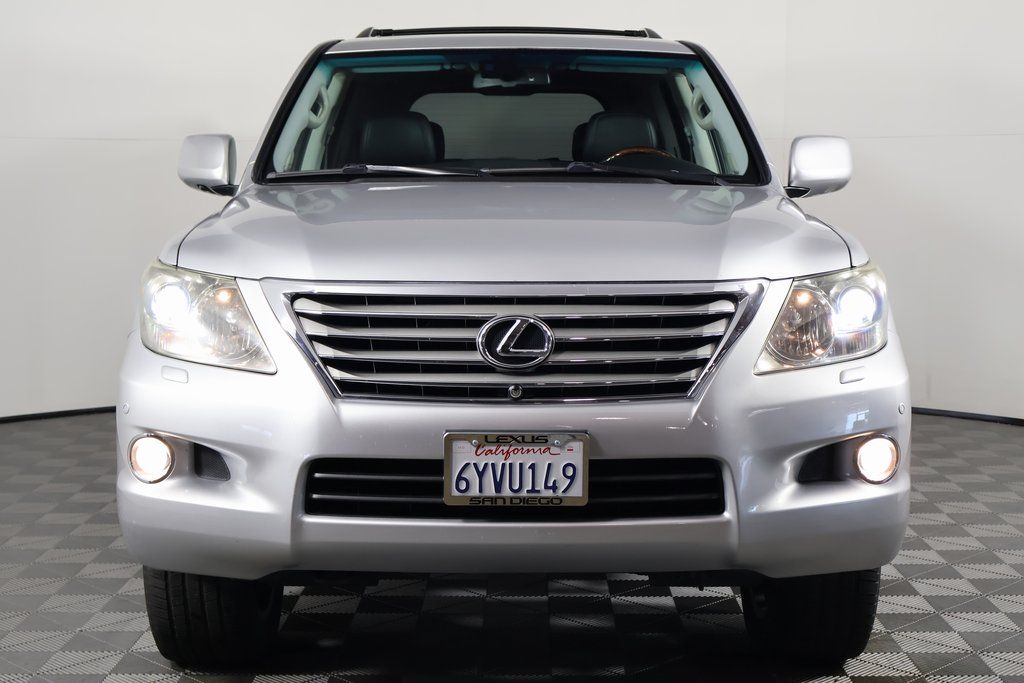 2011 Lexus LX 570 2