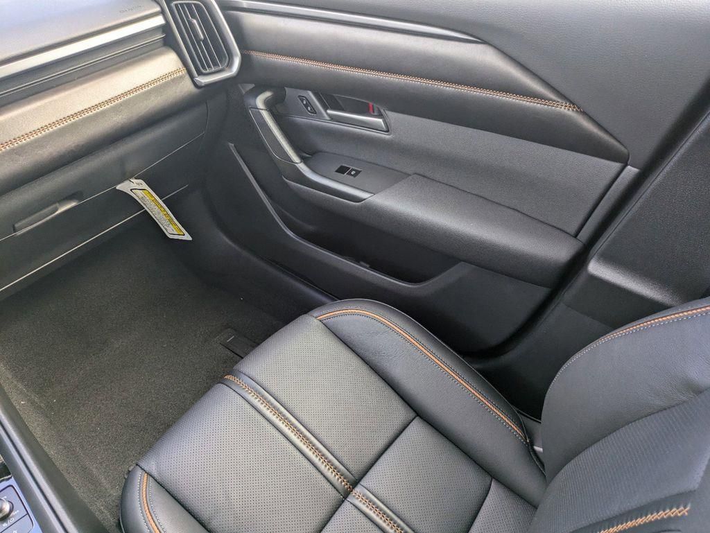 2025 Mazda CX-50 Hybrid Premium photo
