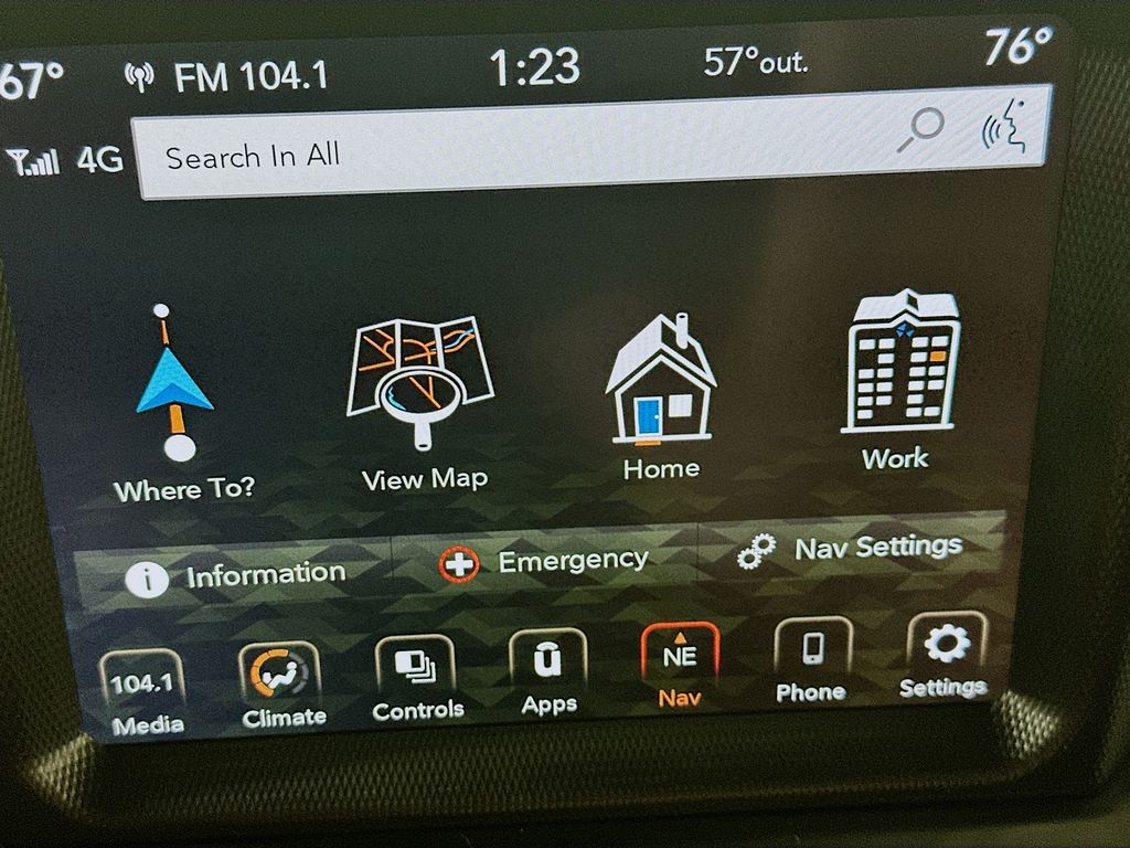 Used 2021 White Jeep Mojave image 18