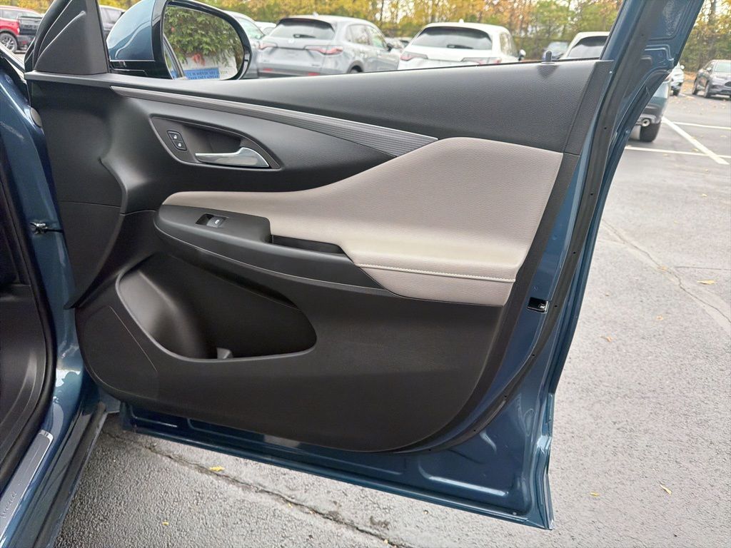 Thumbnail: 2024 Buick Envista - 27