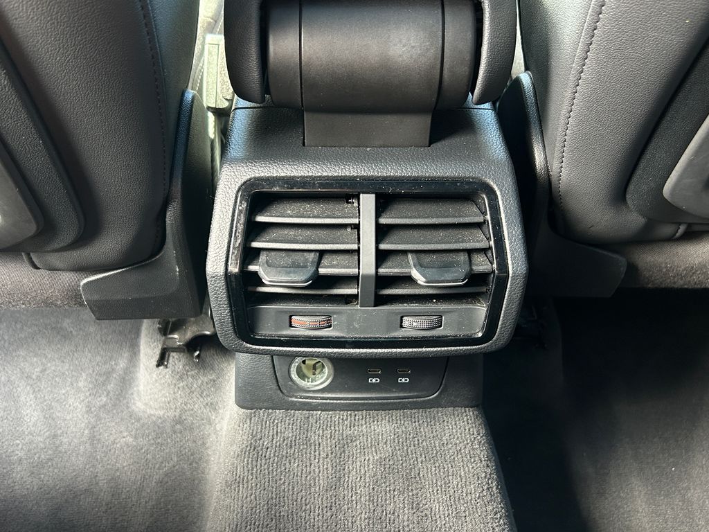 Thumbnail: 2020 Audi Q3 - 31