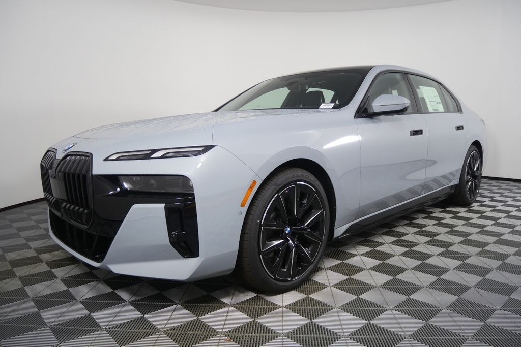 Thumbnail: 2026 BMW i7 - 7
