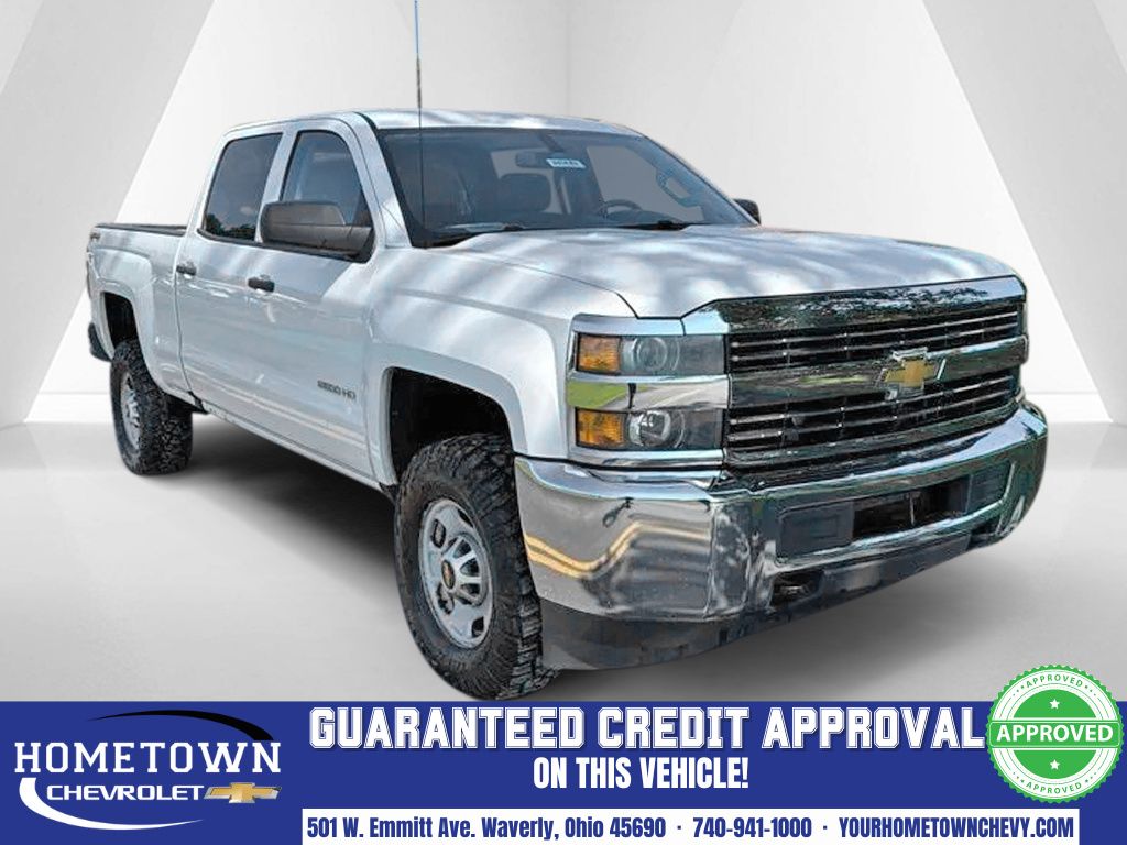 Summit White 2016 Chevrolet Silverado 2500HD Pickup Truck Four-Wheel Drive 6-Speed Automatic Overdrive