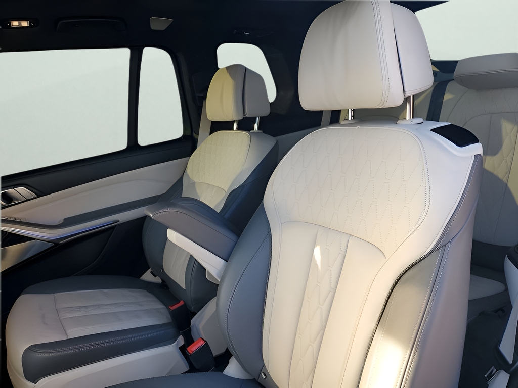 Used Car 2023 Bmw X7  M60i For Sale Under $70,000 In Austin, Texas