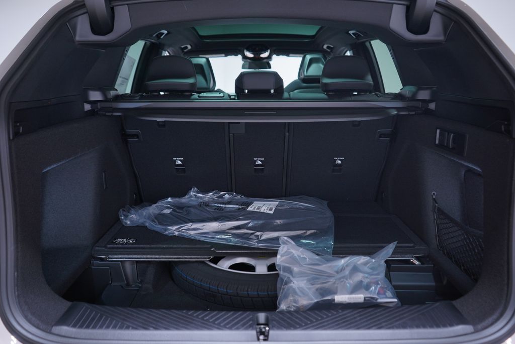 Thumbnail: 2026 BMW X3 - 13