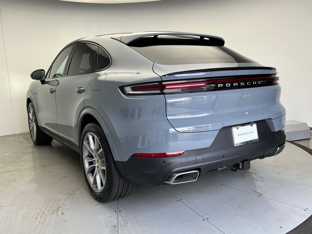 Thumbnail: 2026 Porsche  - 3