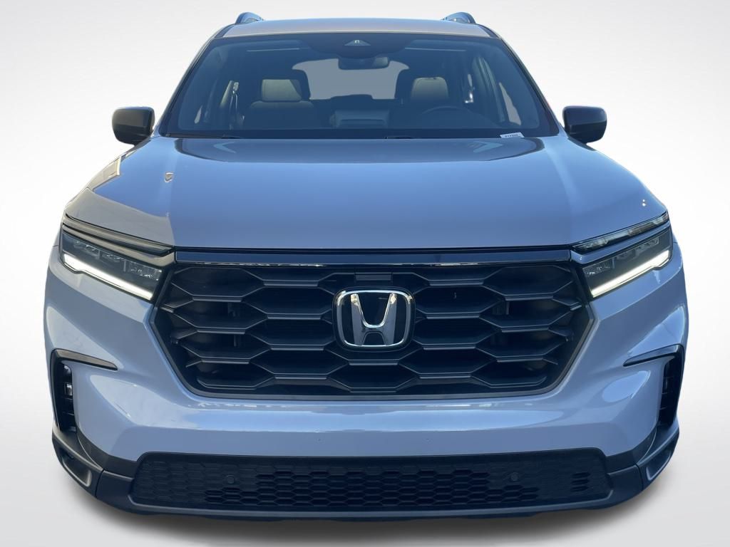 Thumbnail: 2025 Honda Pilot - 9