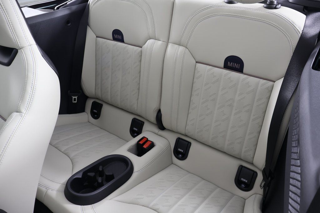 Thumbnail: 2026 MINI Cooper - 8