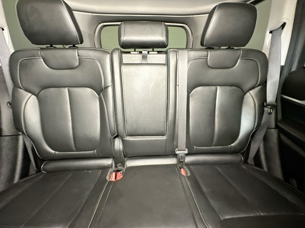 JeepGrand Cherokee13