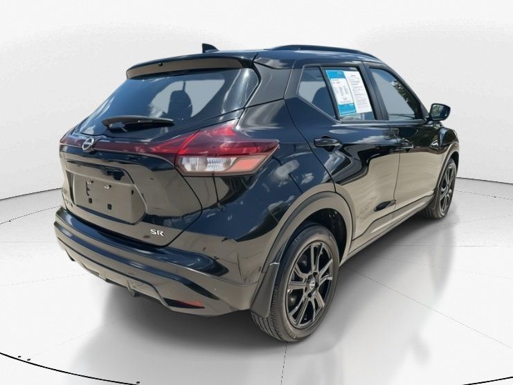 2023 Super Black Nissan Kicks SR FWD SUV