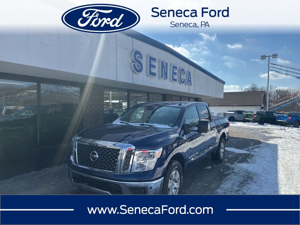 2018 Nissan Titan SV