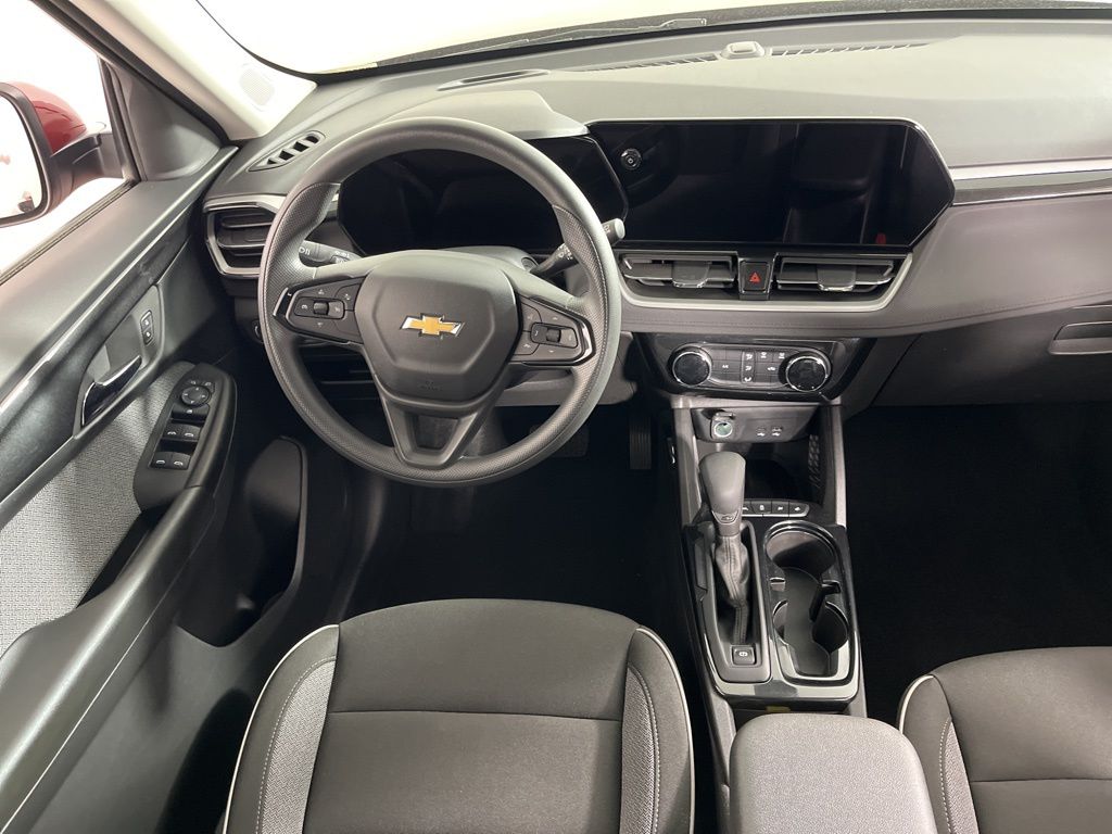 Thumbnail: 2025 Chevrolet TrailBlazer - 5