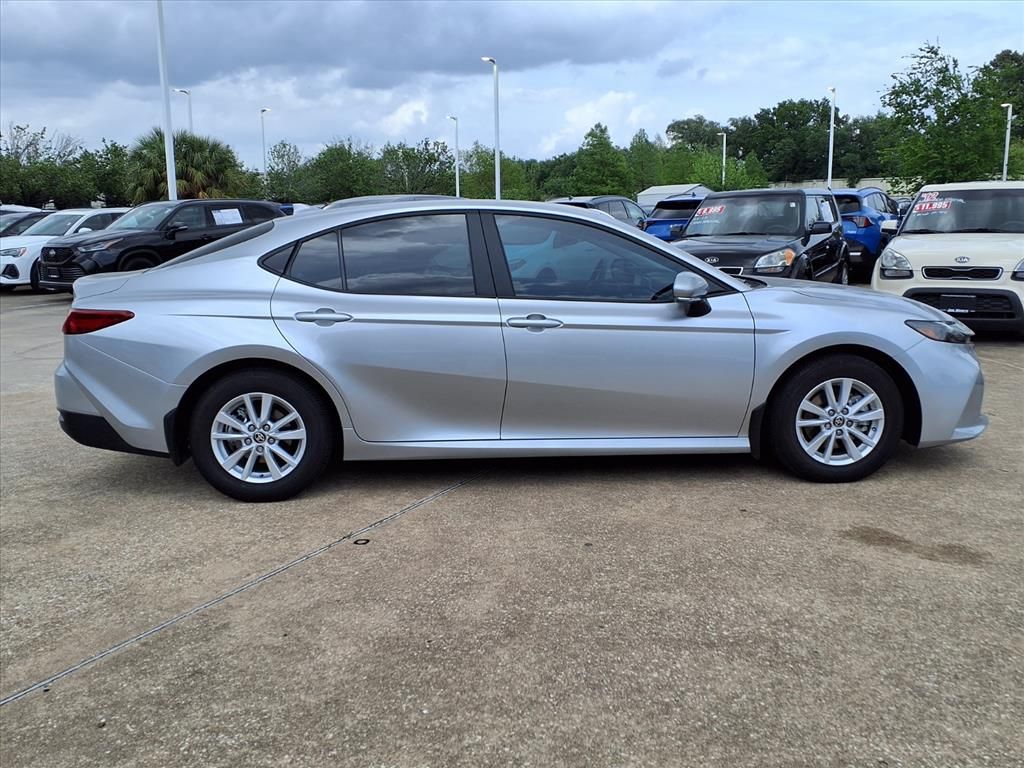 2026 Toyota Camry LE - 5