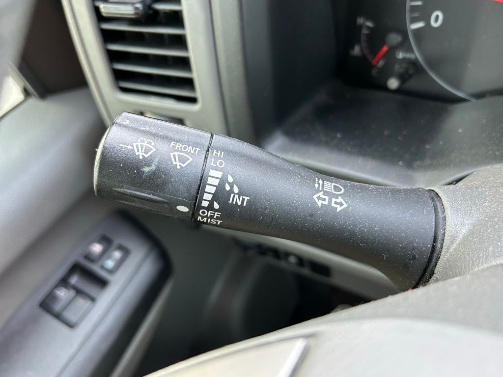 Thumbnail: 2020 Nissan NV - 21