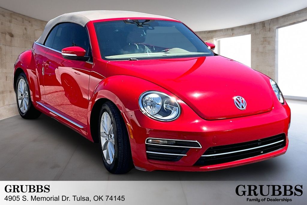 Tornado Red/Beige Roof 2019 Volkswagen Beetle Convertible Front-Wheel Drive 6-Speed Automatic