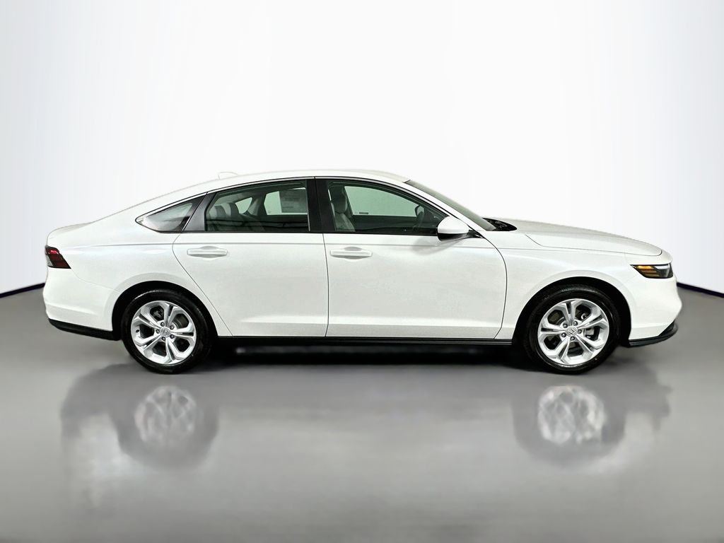 Thumbnail: 2026 Honda Accord - 4