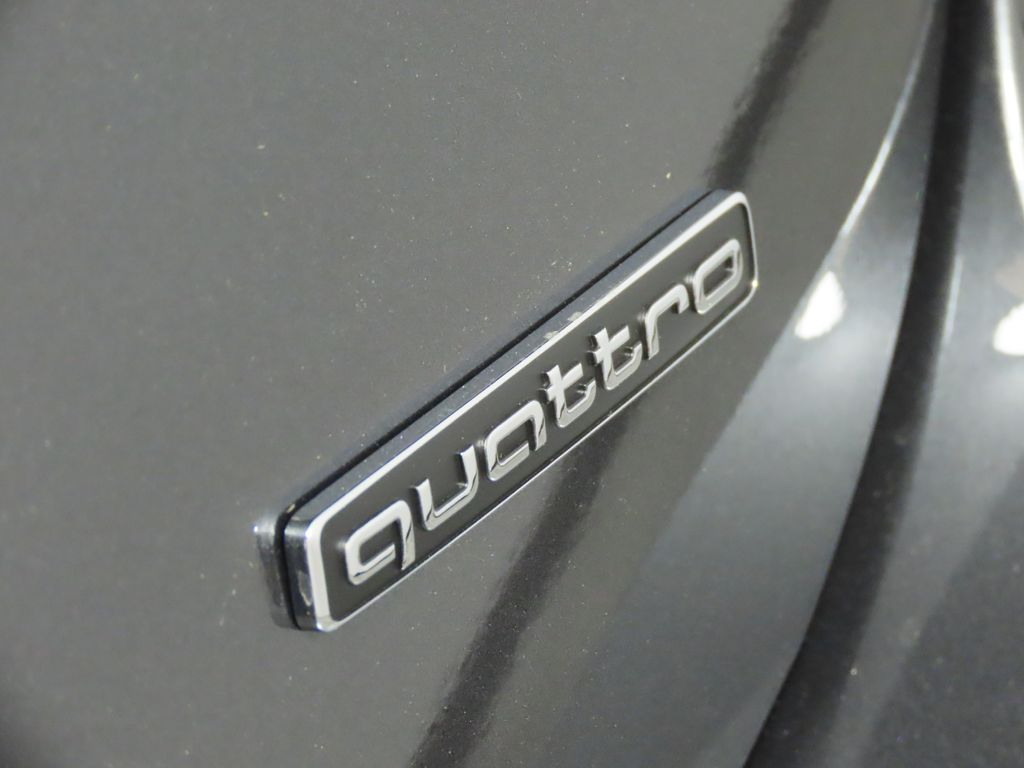 Thumbnail: 2026 Audi A6 - 10