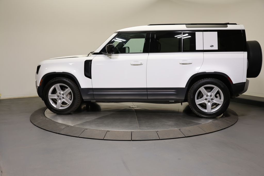 Thumbnail: 2020 Land Rover Defender - 2