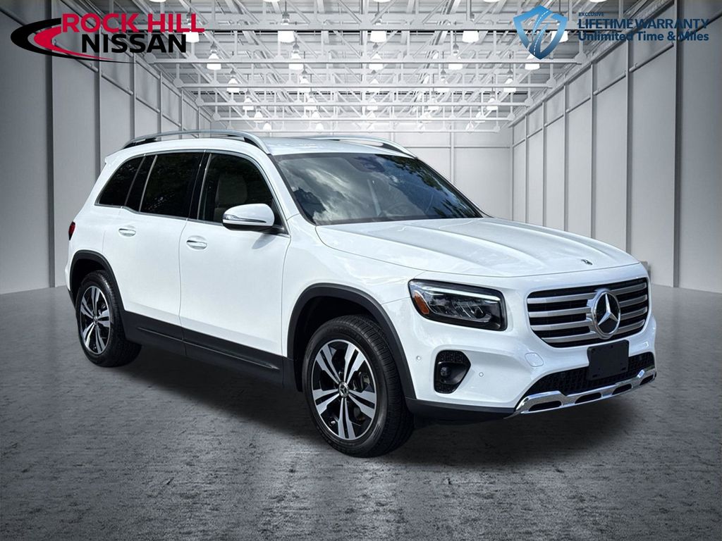 Polar White 2025 Mercedes-Benz GLB SUV / Crossover All-Wheel Drive 8-Speed Dual Clutch