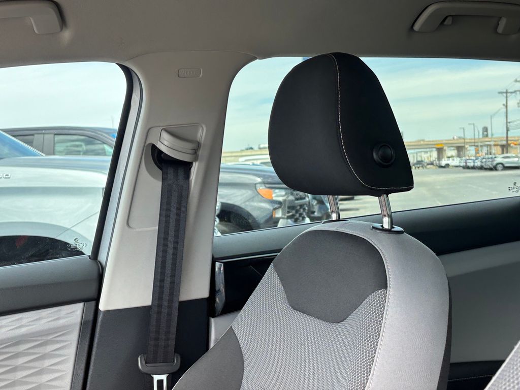 Used Car 2024 Volkswagen Taos  1.5t S For Sale Under $25,000 In Austin, Texas