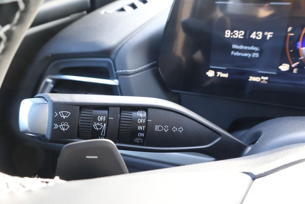 Thumbnail: 2026 Chevrolet Traverse - 26