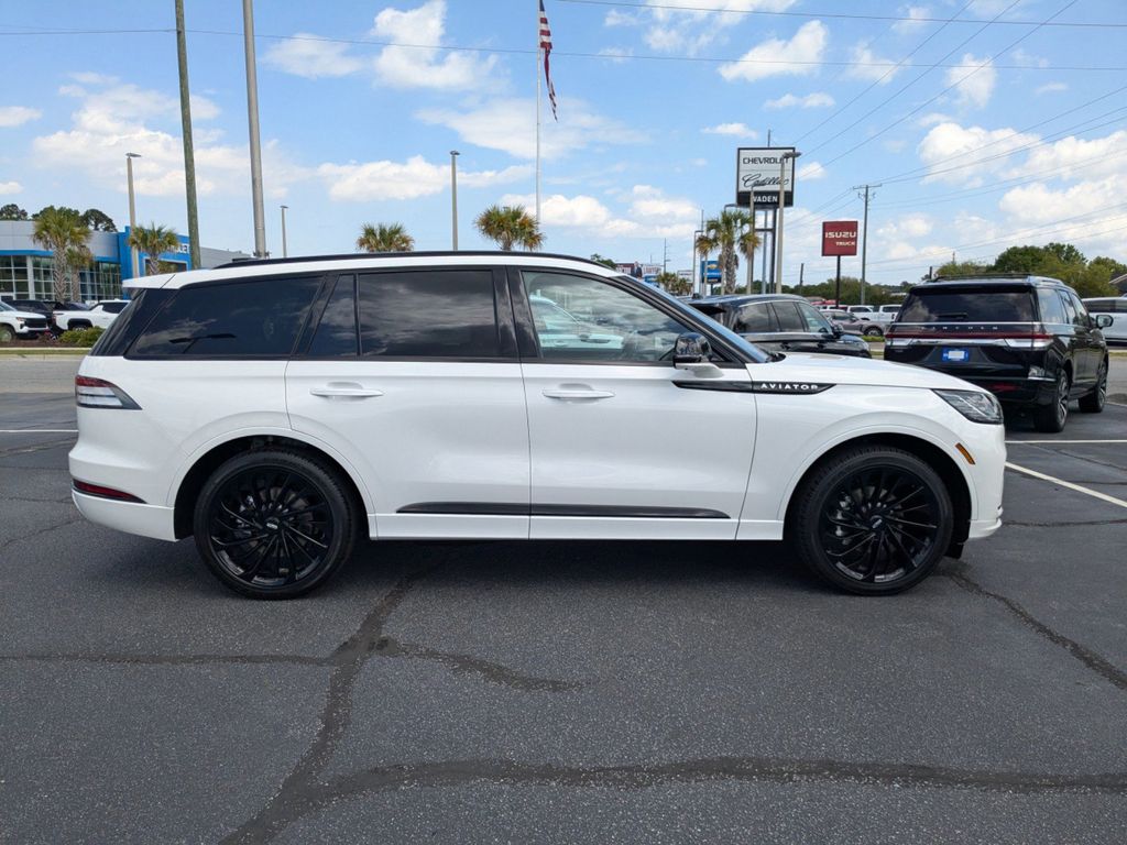 2025 Lincoln Aviator Reserve