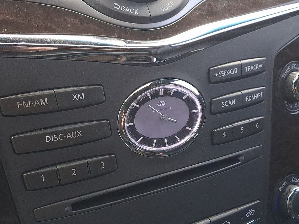 Thumbnail: 2015 INFINITI QX80 - 22