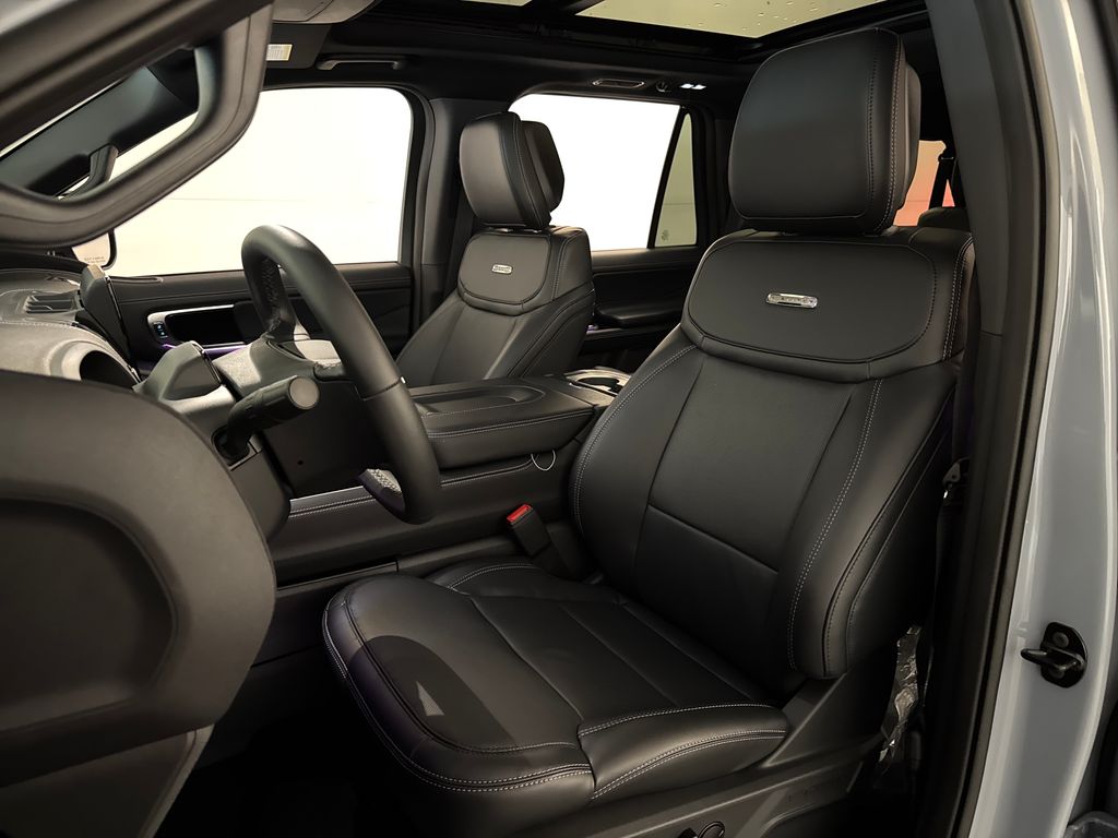 New 2026 Gray Ford Platinum image 25