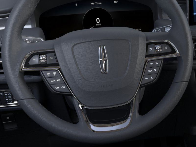 Thumbnail: 2023 Lincoln Nautilus - 12
