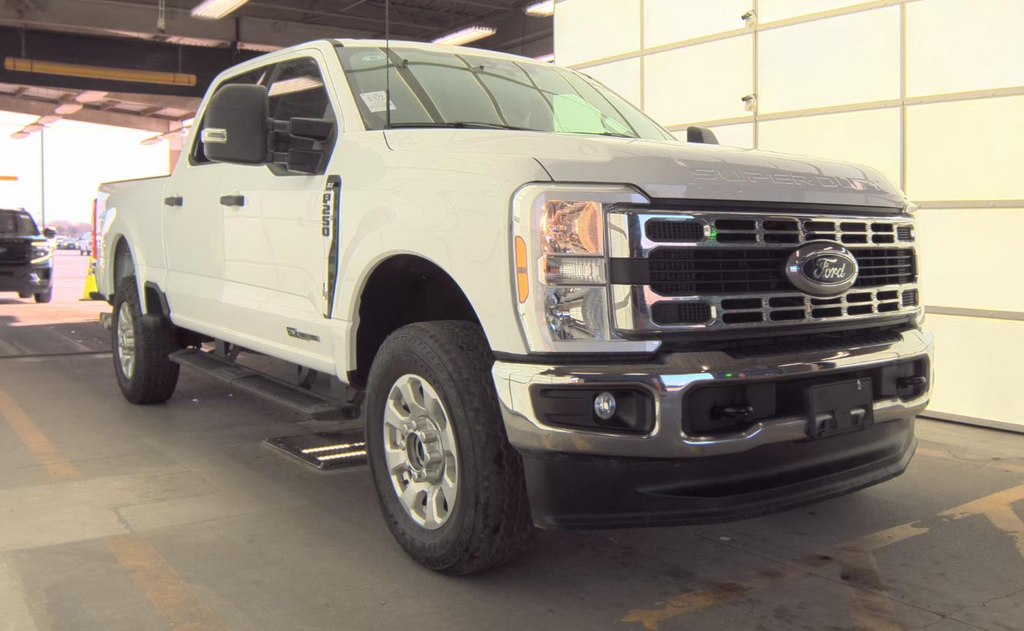 2024 Ford F-250 Super Duty XLT SuperCab 4WD