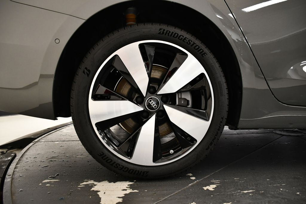 Thumbnail: 2025 Audi A5 - 15