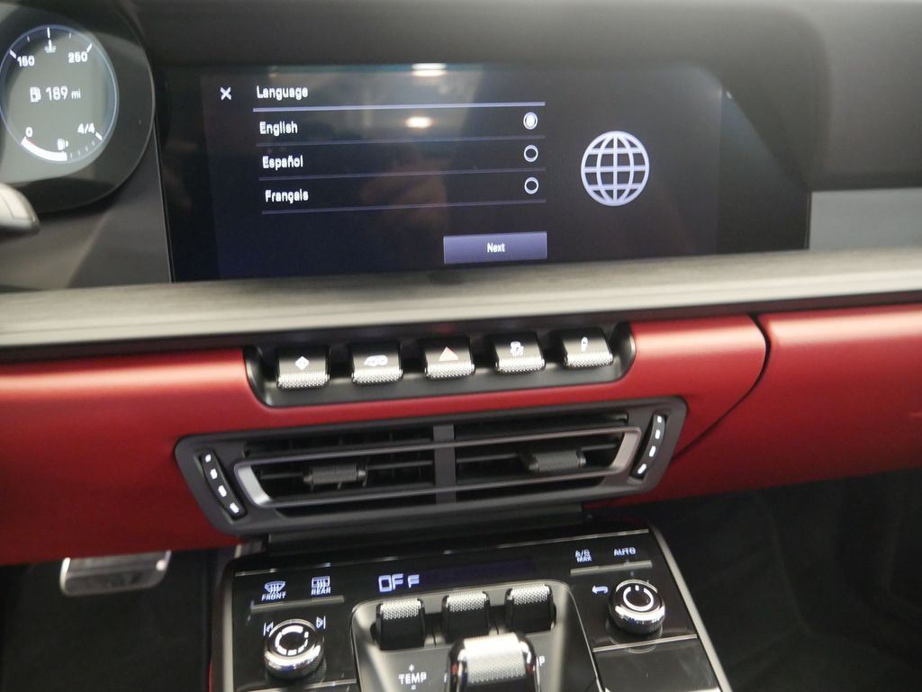 Thumbnail: 2024 Porsche 911 - 28