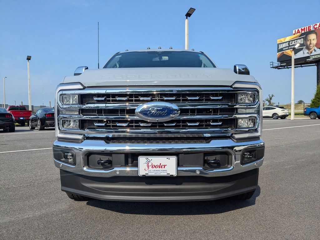 2025 Ford F-250 Super Duty Lariat