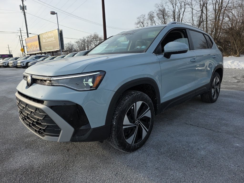 2026 Volkswagen Taos 1.5T SE Gray at Sutliff Volkswagen