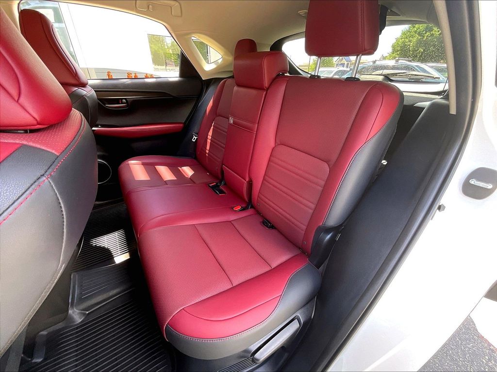 2021 Lexus NX — photo 15
