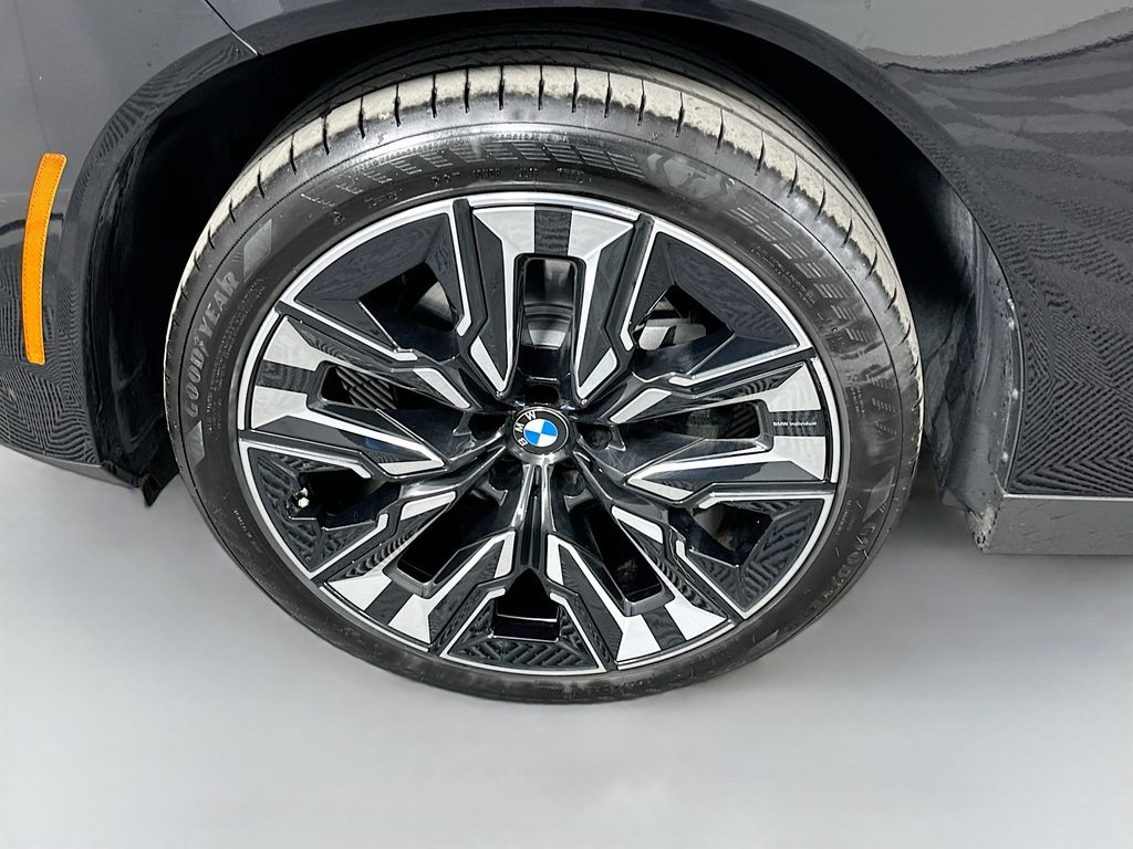 Thumbnail: 2025 BMW X3 - 30