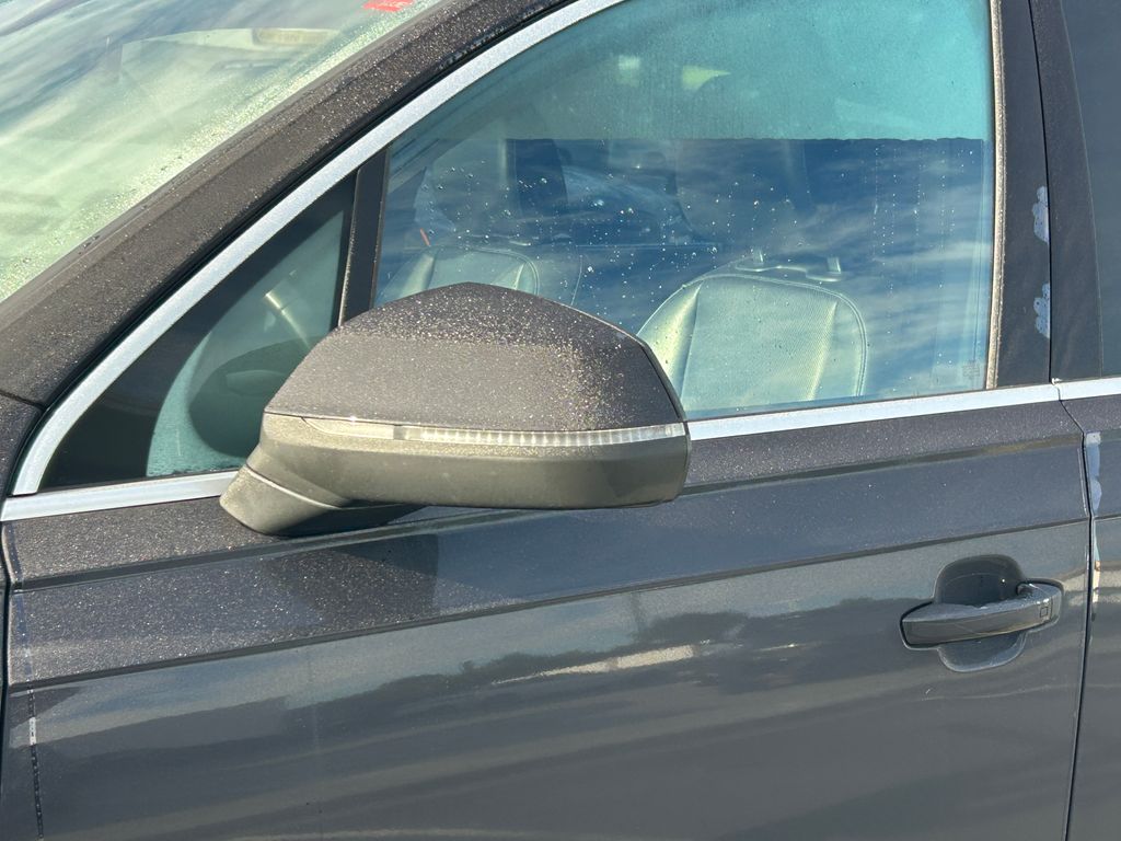 Thumbnail: 2018 Audi Q7 - 10