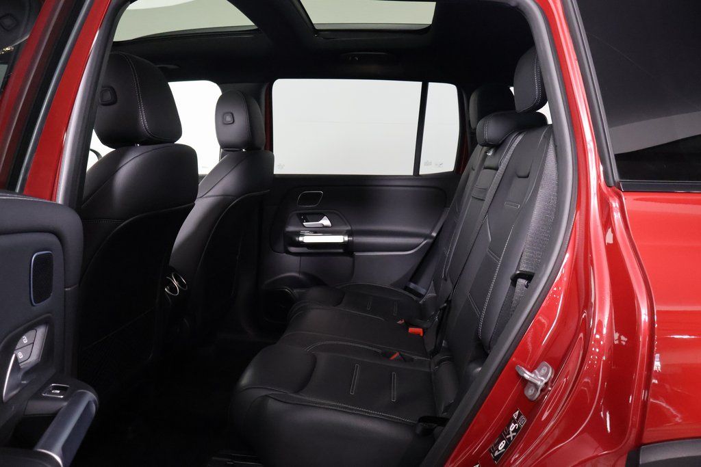 Thumbnail: 2023 Mercedes-Benz EQB - 11