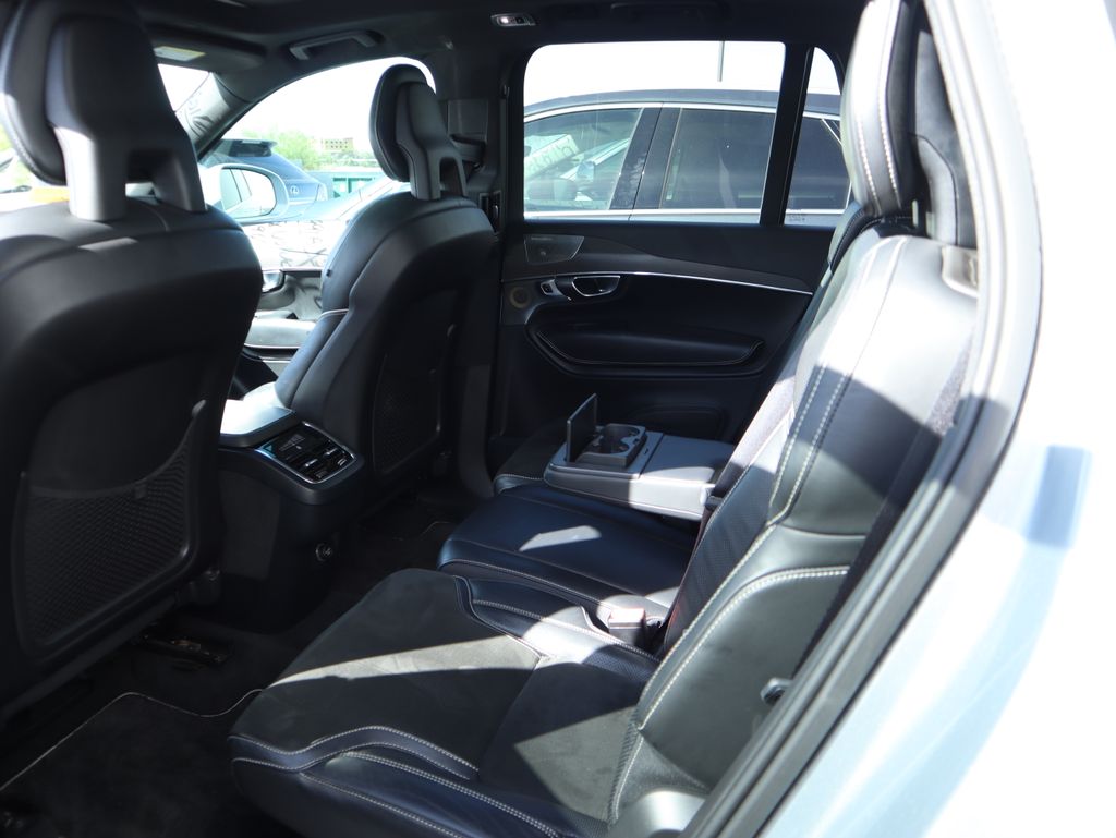Thumbnail: 2018 Volvo XC90 - 10