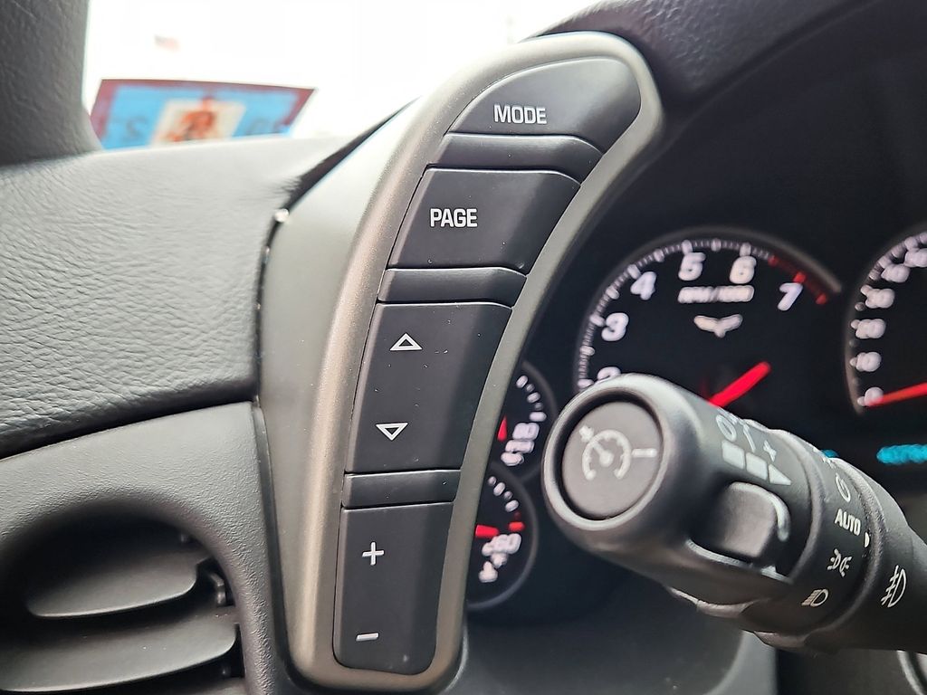 Thumbnail: 2005 Chevrolet Corvette - 20