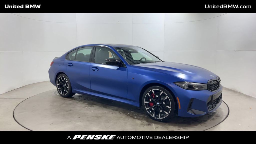 Thumbnail: 2025 BMW 3 Series - 2