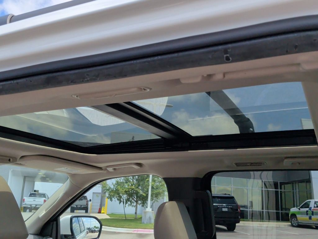 2021 Ford Expedition Max XLT White at Toyota of Victoria