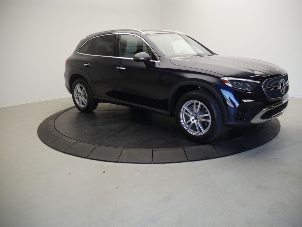 Thumbnail: 2023 Mercedes-Benz GLC - 7